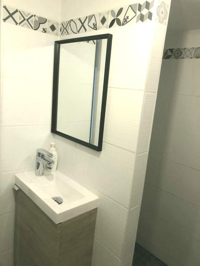 Le Nid, Petit Studio Pres Du Centre Historique Apartment Besancon Ngoại thất bức ảnh