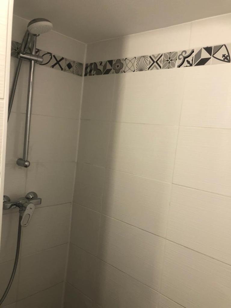 Le Nid, Petit Studio Pres Du Centre Historique Apartment Besancon Phòng bức ảnh
